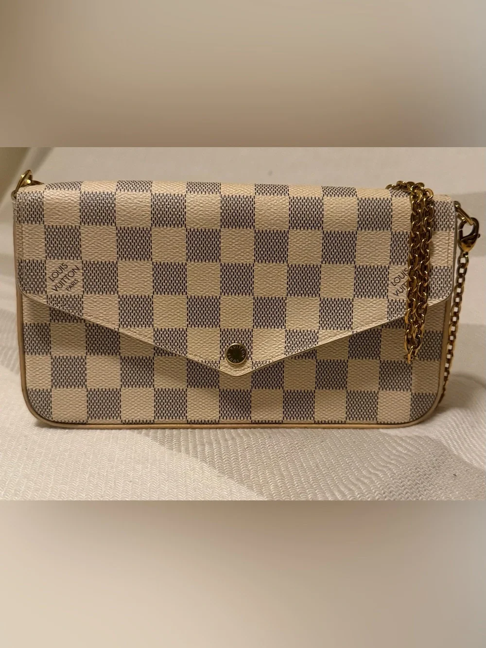 Louis Vuitton stylish louis